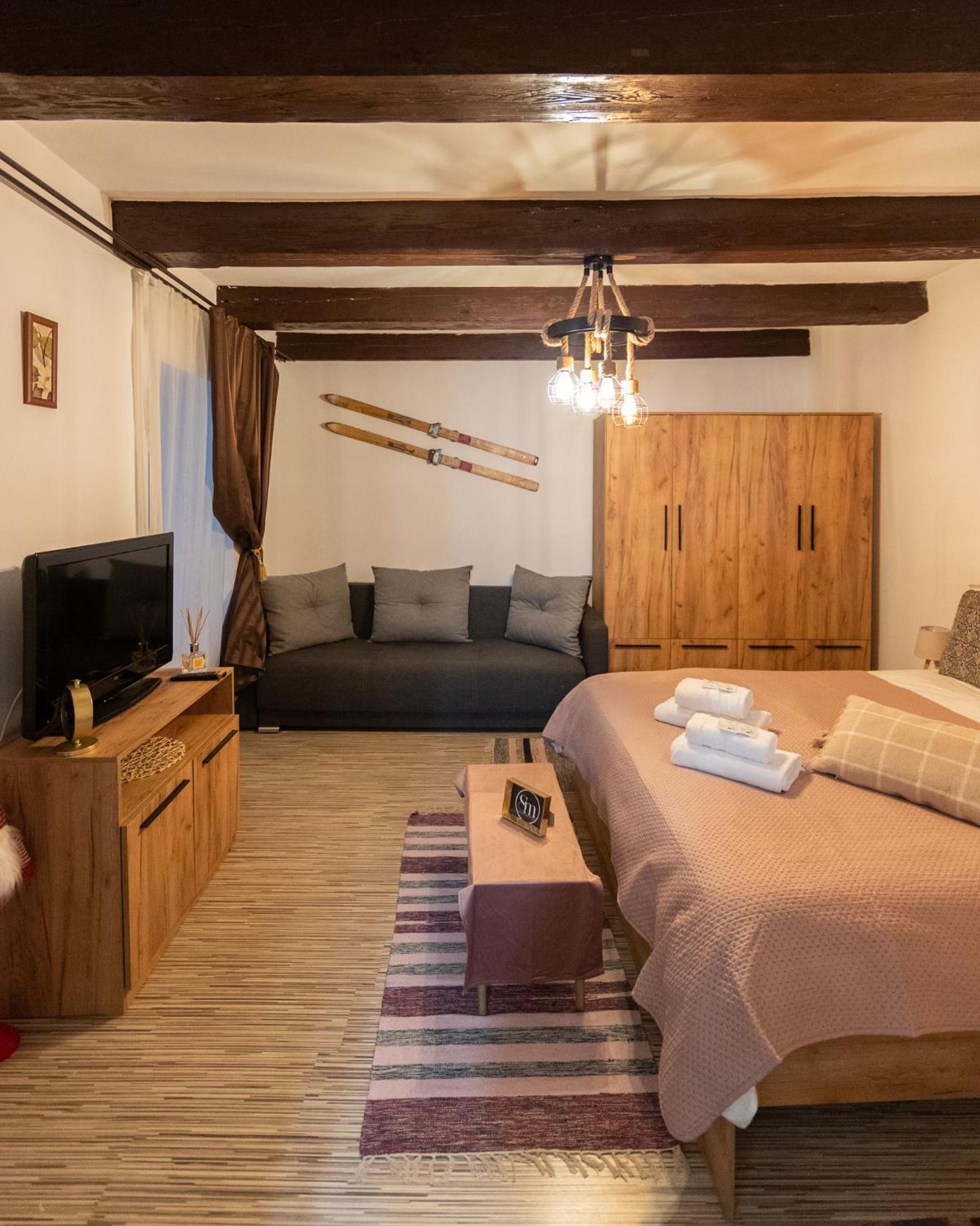 Saint Marco35Th Appartement Braşov Buitenkant foto