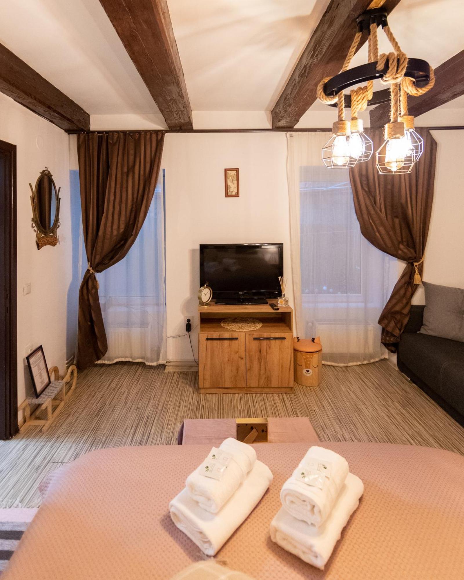 Saint Marco35Th Appartement Braşov Buitenkant foto